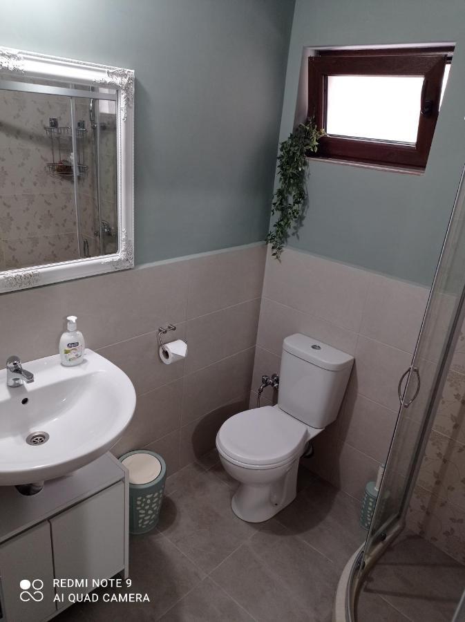 Apartamento Уютна Къща Sliven Exterior foto