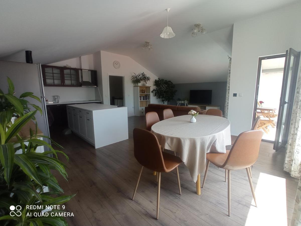 Apartamento Уютна Къща Sliven Exterior foto