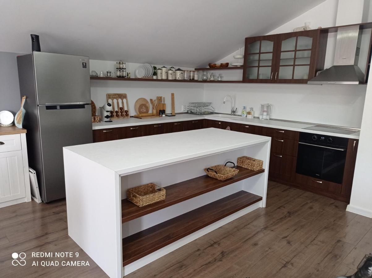 Apartamento Уютна Къща Sliven Exterior foto